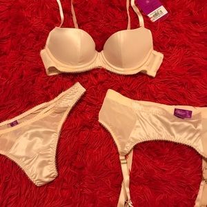 New L’agent by Agent Provocateur Nude Penelope Bra, Panty and Suspender set